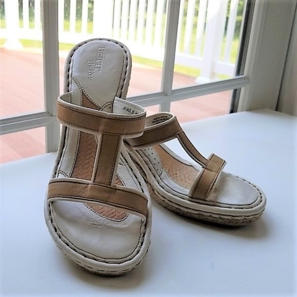Born Drilles Tan Leather Wedge Sandals 9 - Picture 5 of 7